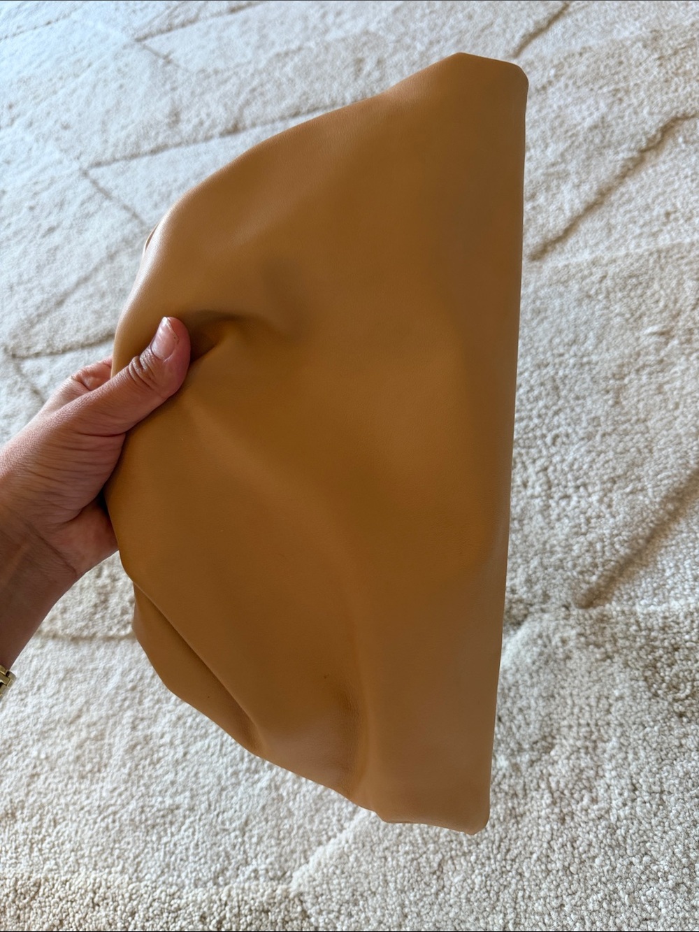 Bottega Veneta Tan Leather Pouch Clutch - Picture 6 of 6
